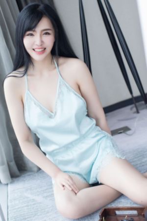 11分钟偷看9个美女如厕_在线观看电视剧