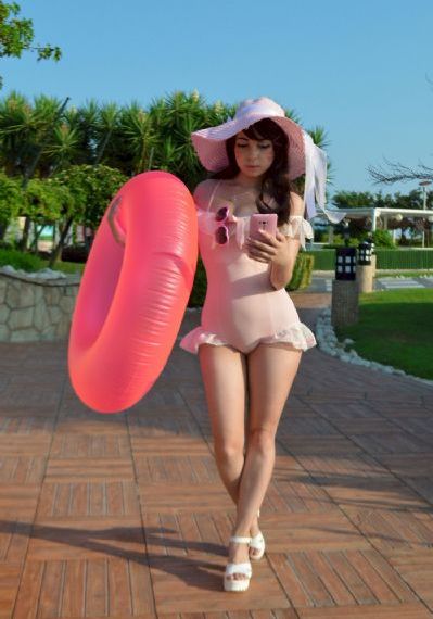 美丽小蜜桃5美国伦理观看_HD电影在线看